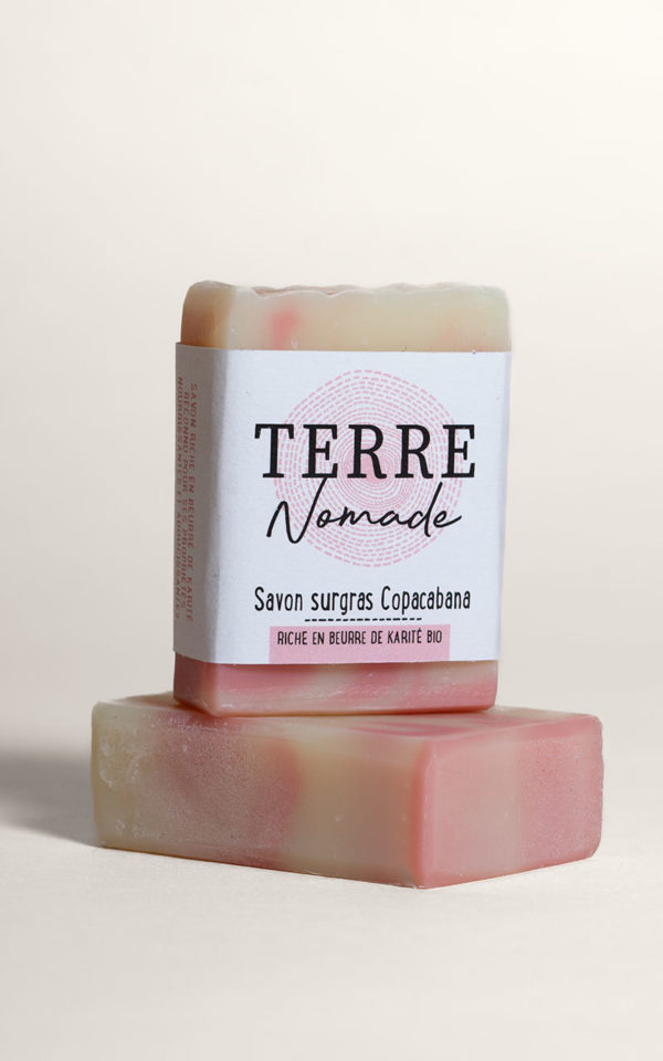 Savon Copacabana, riche en beurre de karité bio et au parfum fruité, fabriqué par Terre Nomade